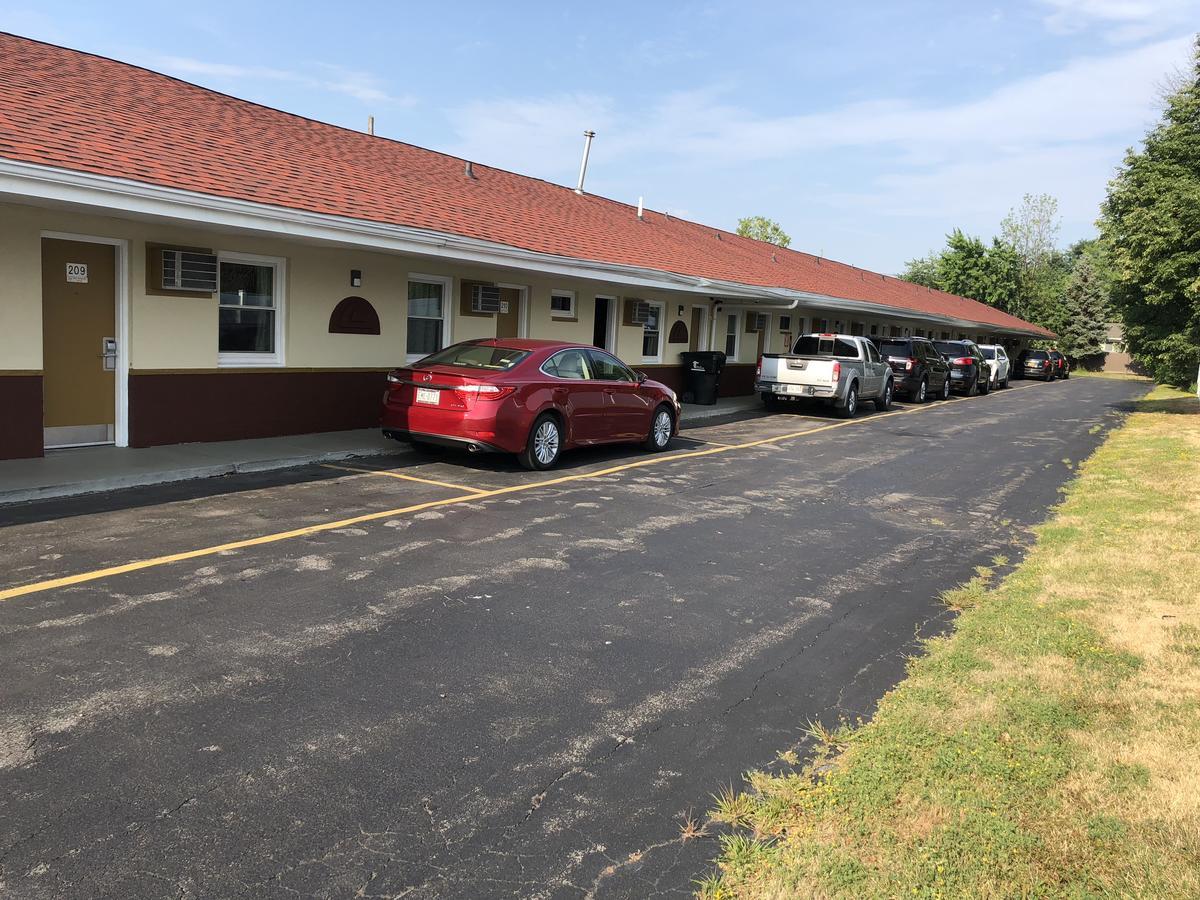 Red Carpet Inn Tonawanda Exterior photo