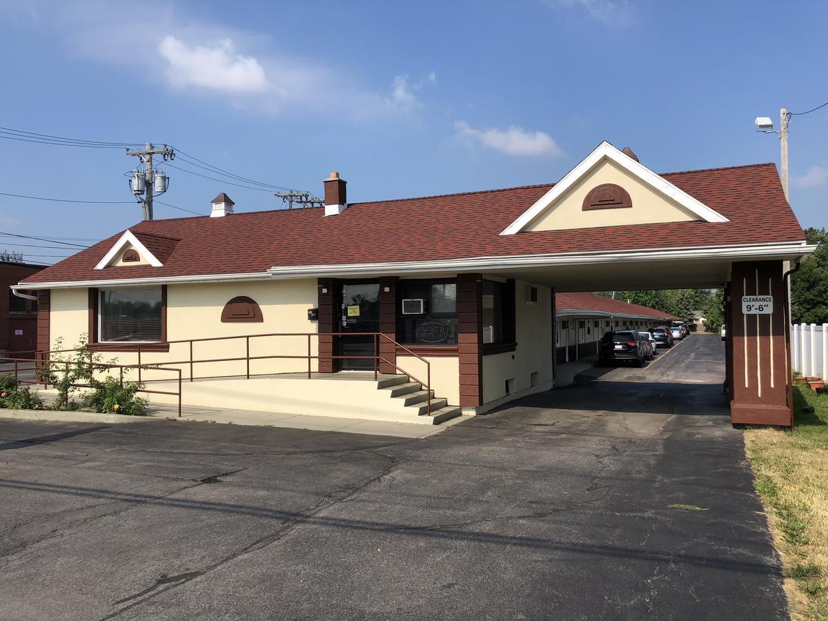 Red Carpet Inn Tonawanda Exterior photo