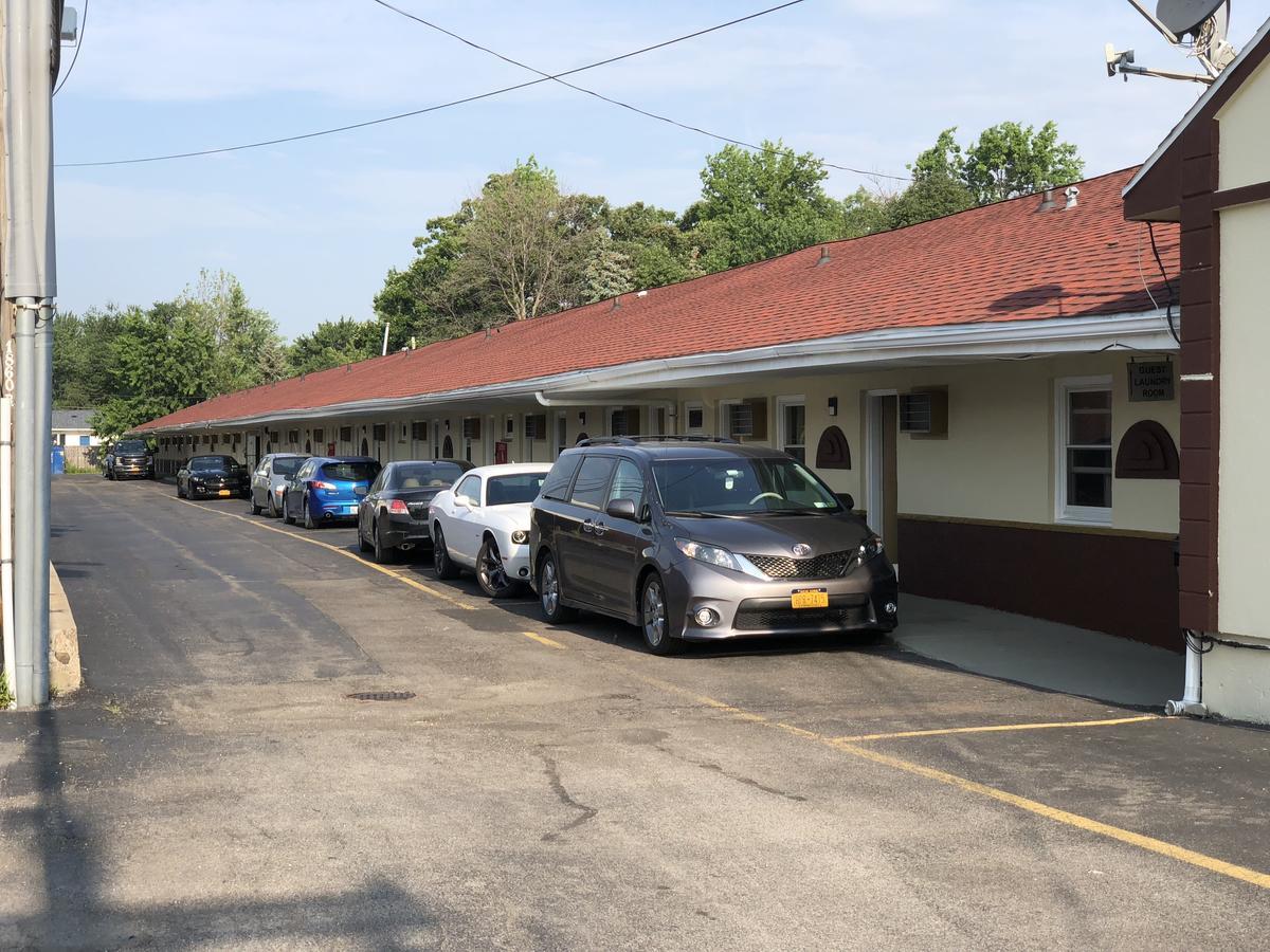 Red Carpet Inn Tonawanda Exterior photo